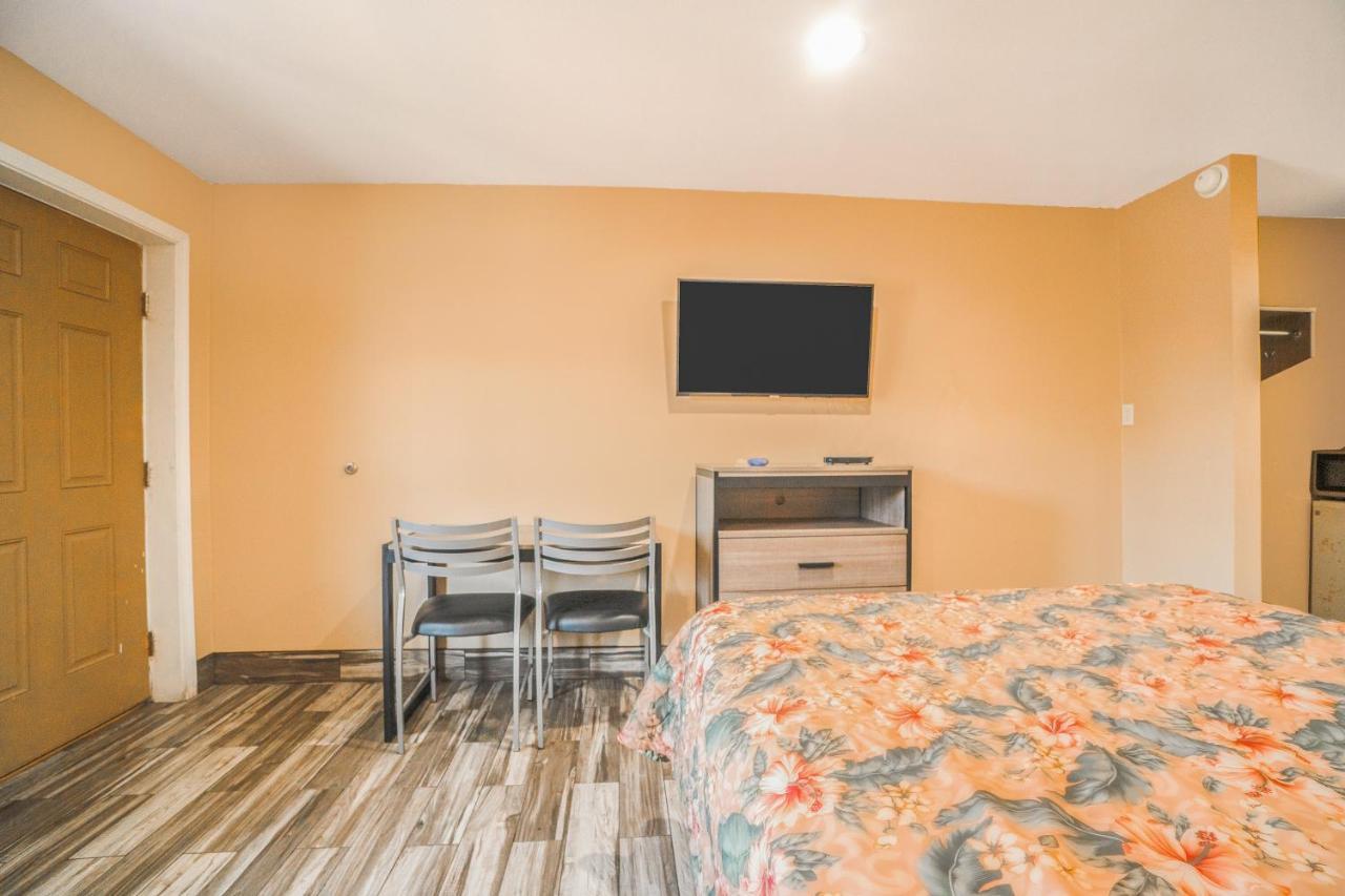Days Inn By Wyndham Aransas Pass Εξωτερικό φωτογραφία